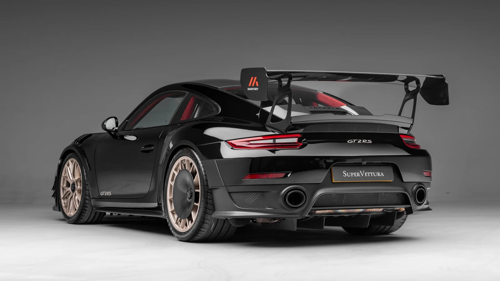 2018 Porsche 911 (991.2) GT2 RS Manthey Racing, 3/10