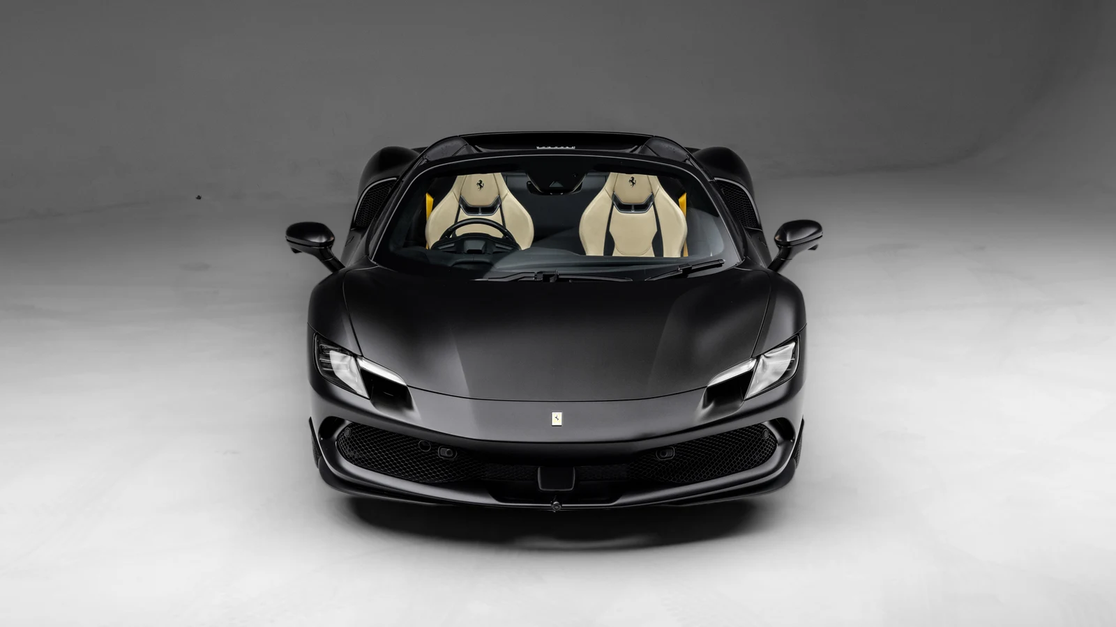 2025 Ferrari 296 GTS, 6/10