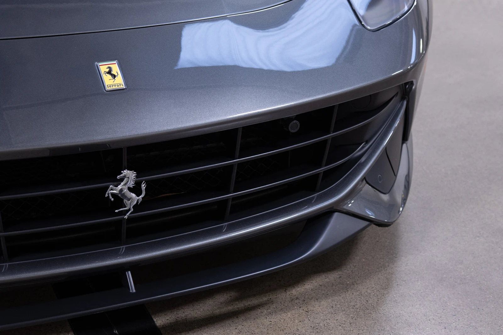 2014 Ferrari F12berlinetta, 9/30