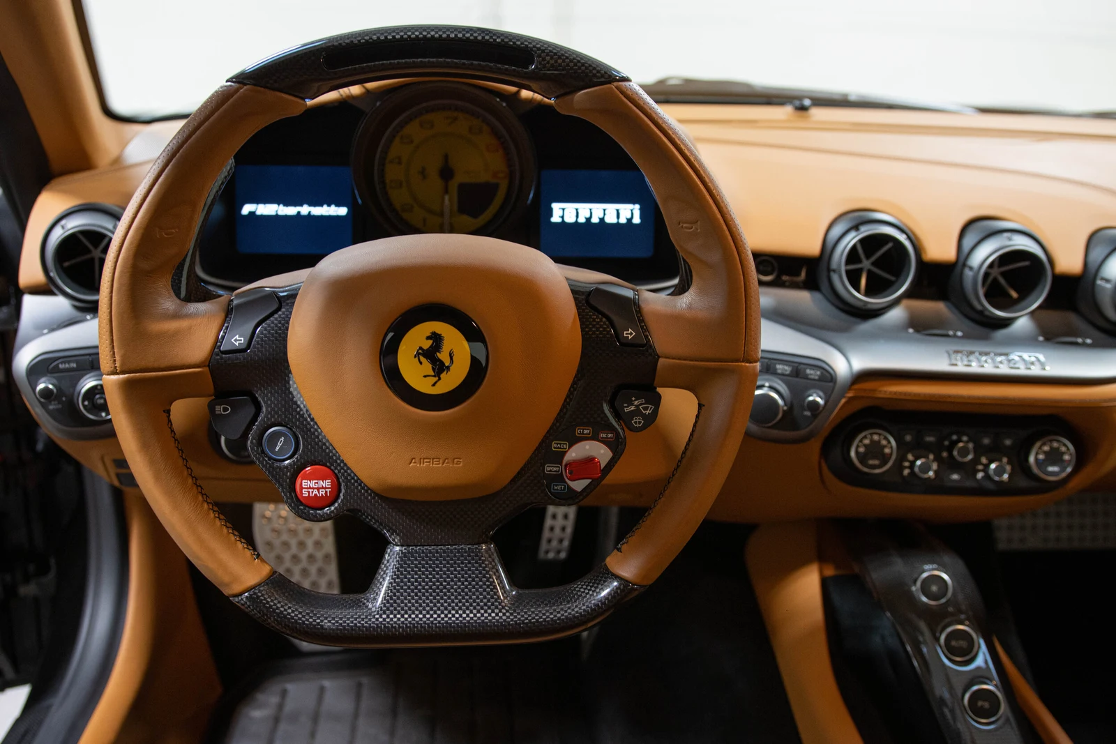 2014 Ferrari F12berlinetta, 18/30