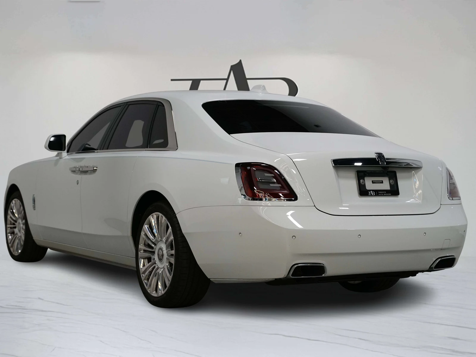 2022 Rolls-Royce Ghost II, 5/30