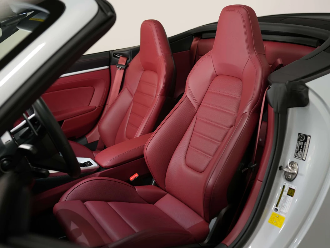 2024 Porsche 911 (992.1) Turbo Cabriolet, 25/30