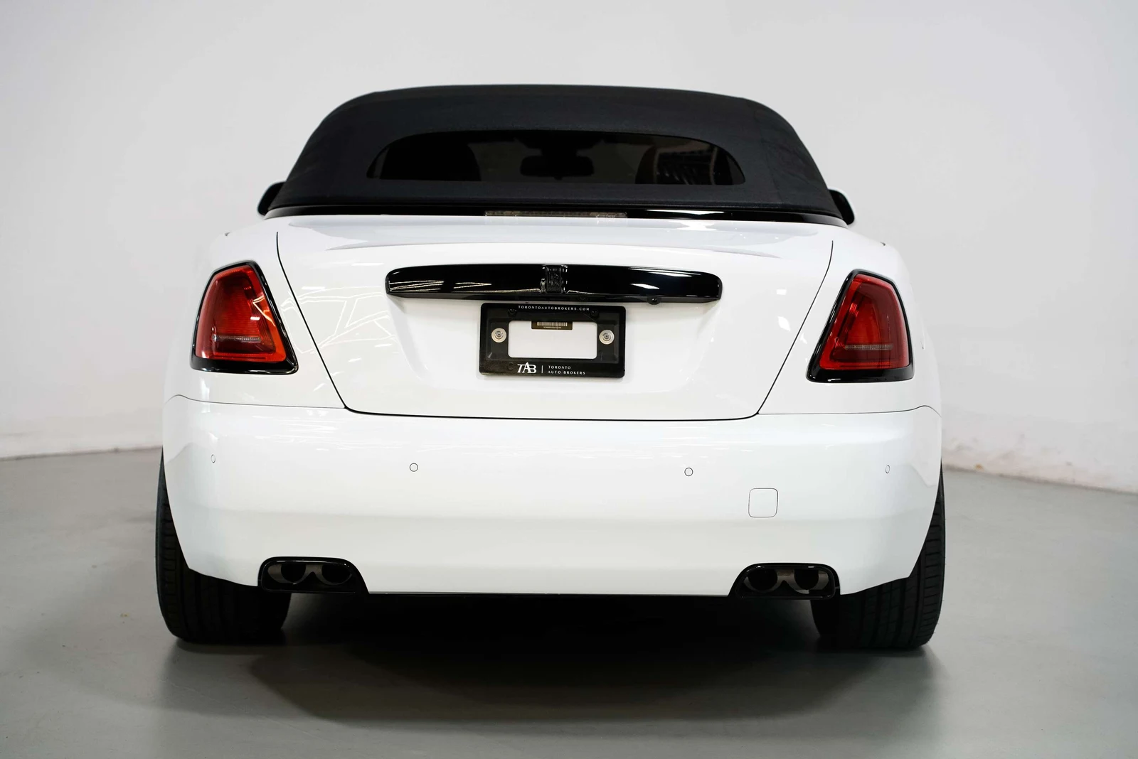2016 Rolls-Royce Dawn, 10/30