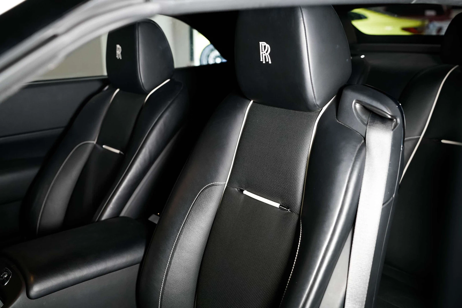 2016 Rolls-Royce Dawn, 18/30
