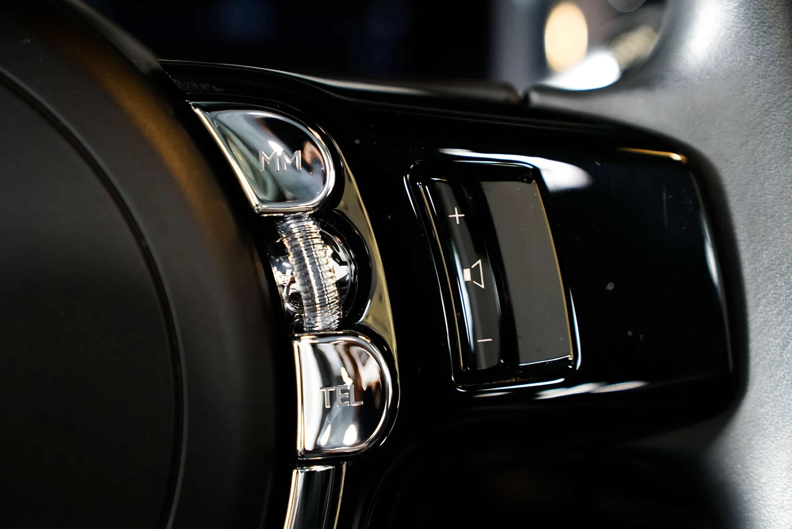 2016 Rolls-Royce Dawn, 28/30