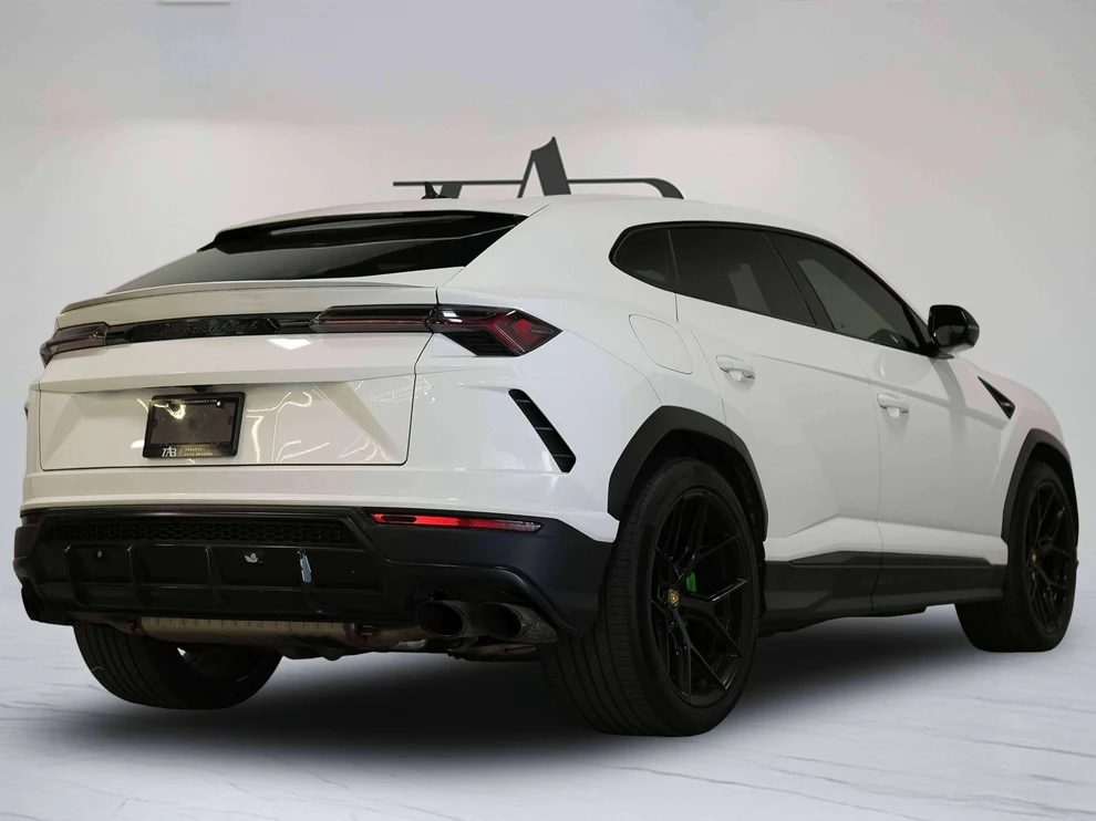 2019 Lamborghini Urus, 4/30