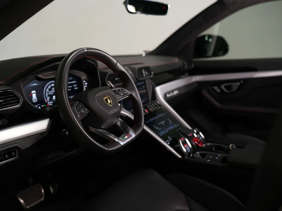 2019 Lamborghini Urus, 10/30