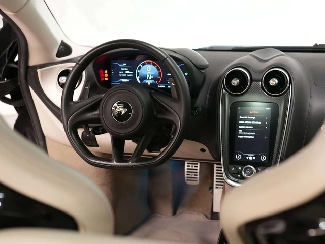 2020 McLaren GT, 24/30