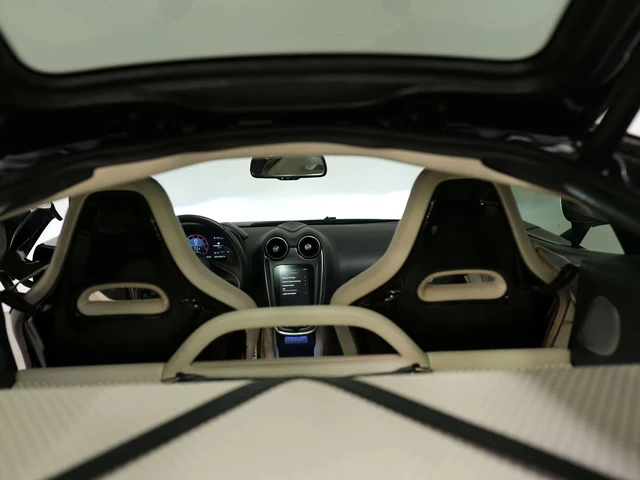 2020 McLaren GT, 25/30