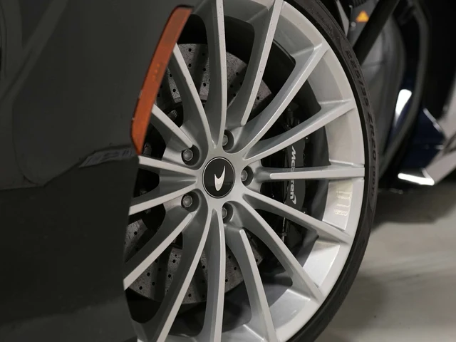 2020 McLaren GT, 30/30