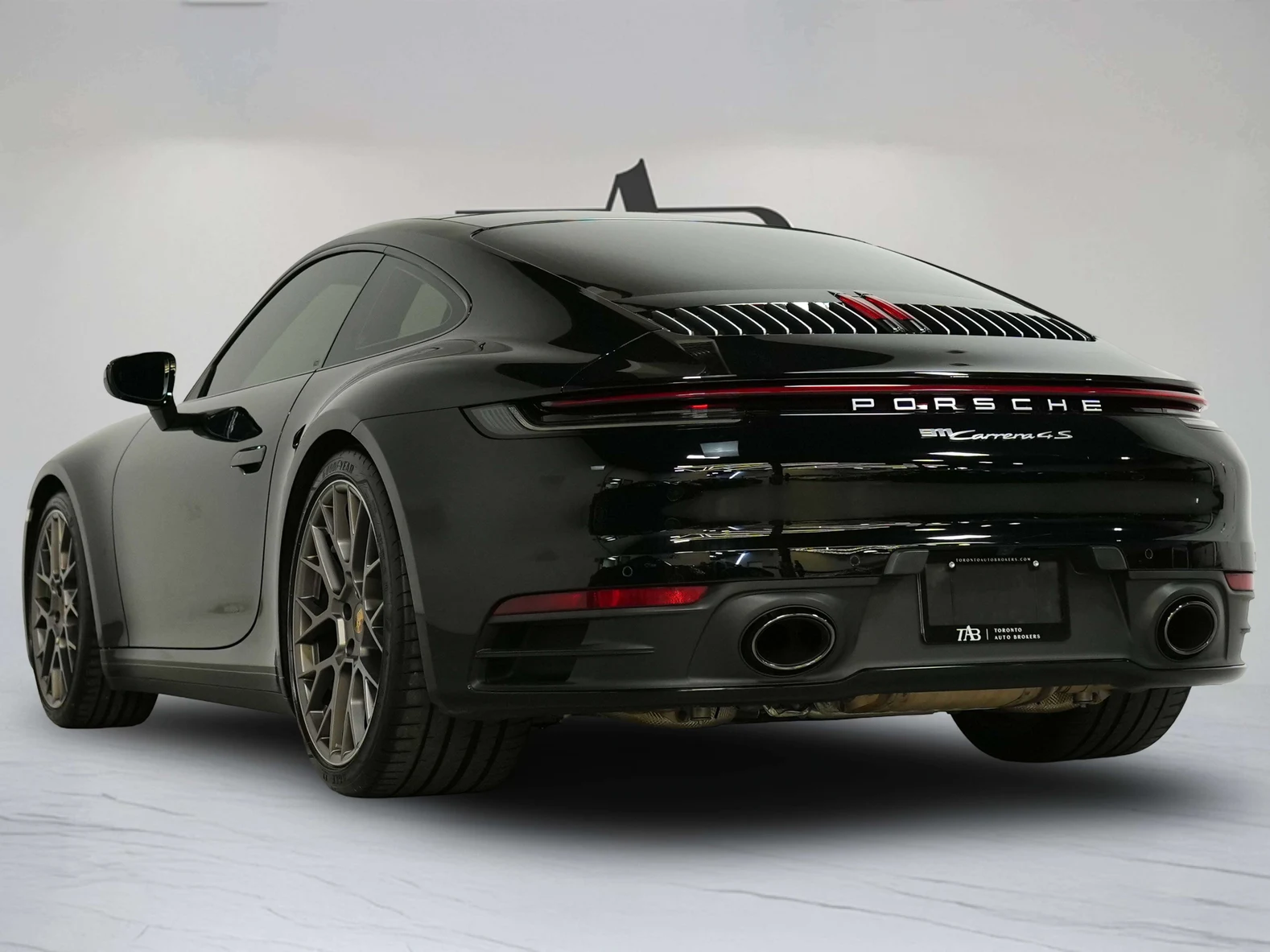 2020 Porsche 911 (992.1) Carrera 4S, 5/30