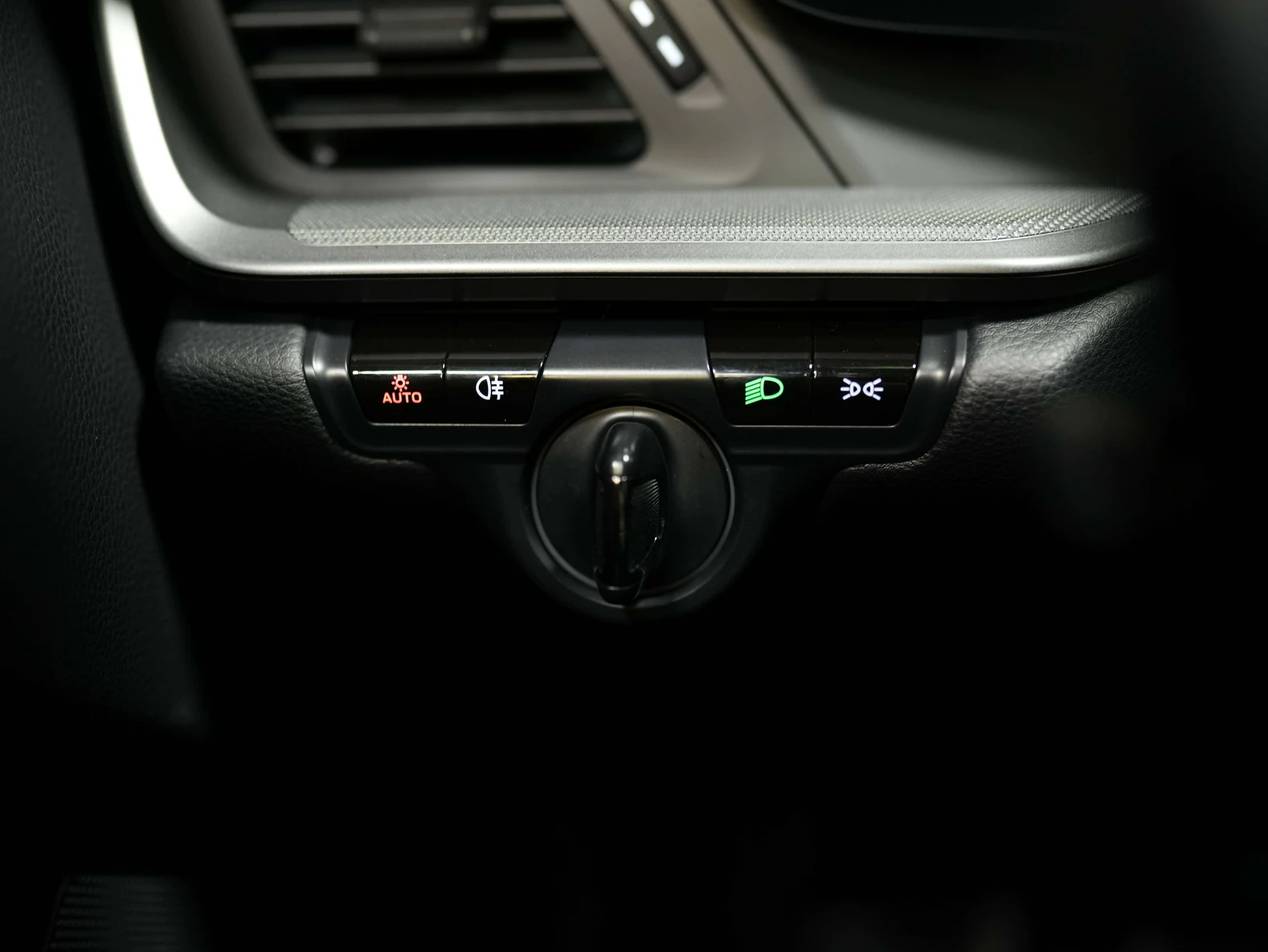 2020 Porsche 911 (992.1) Carrera 4S, 29/30