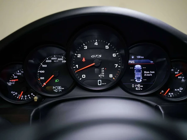 2019 Porsche 911 (991.2) Carrera 4 GTS, 15/30