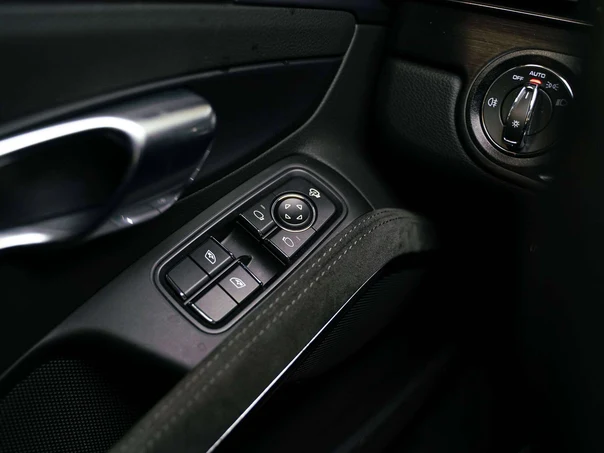2019 Porsche 911 (991.2) Carrera 4 GTS, 16/30