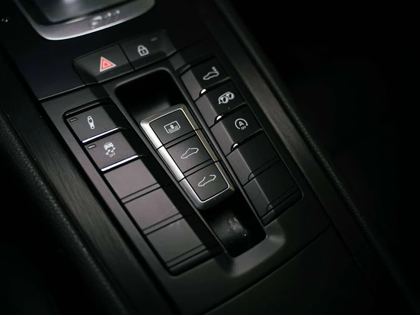 2019 Porsche 911 (991.2) Carrera 4 GTS, 22/30