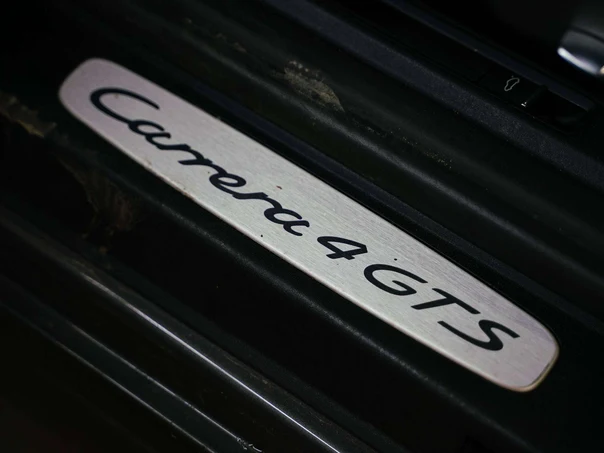 2019 Porsche 911 (991.2) Carrera 4 GTS, 28/30
