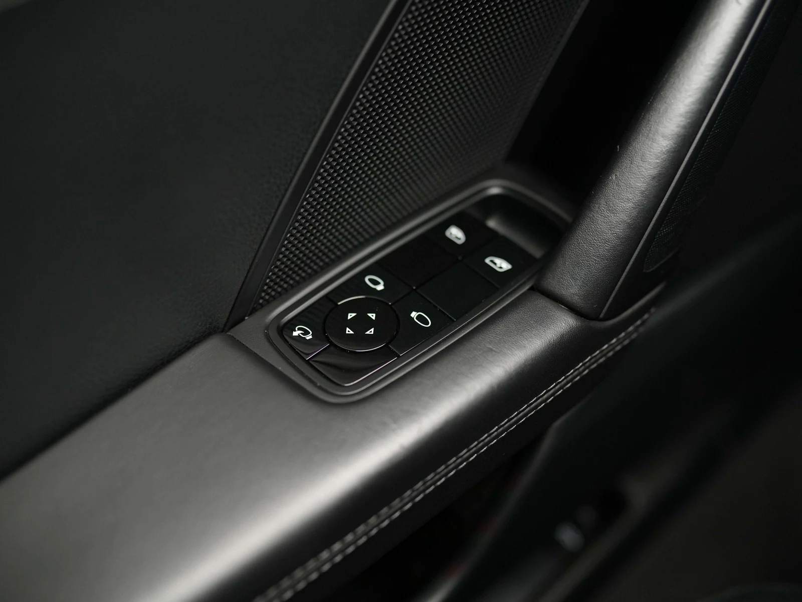 2021 Porsche 911 (992.1) Carrera 4, 25/27