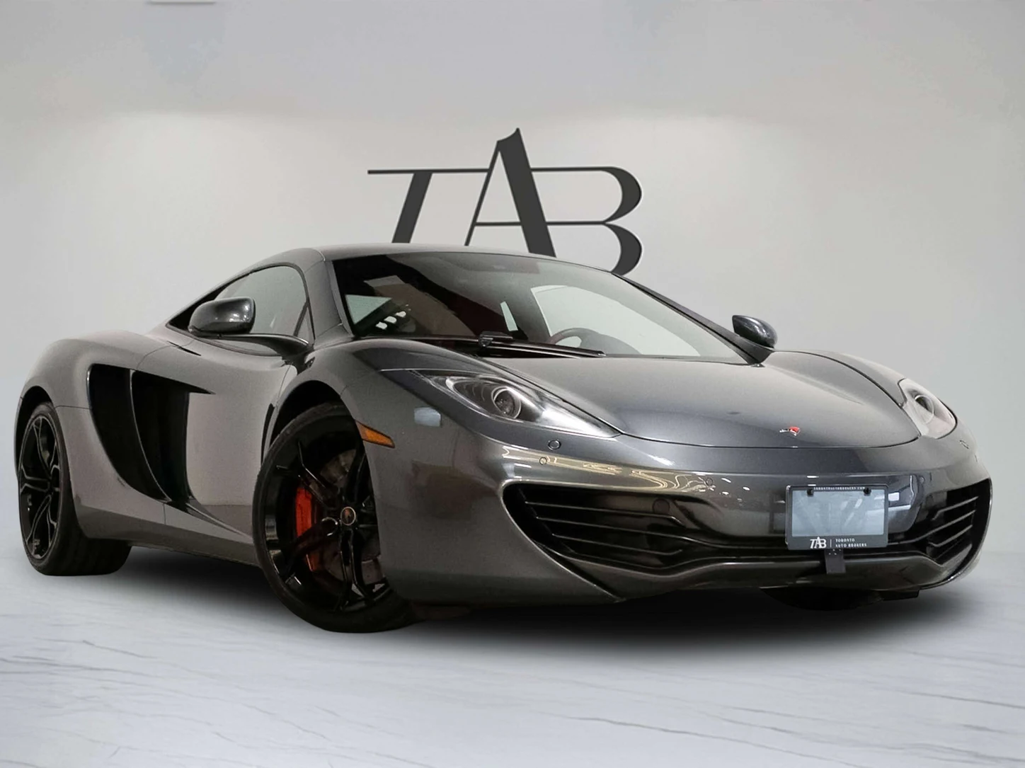 2012 McLaren 12C, 7/25