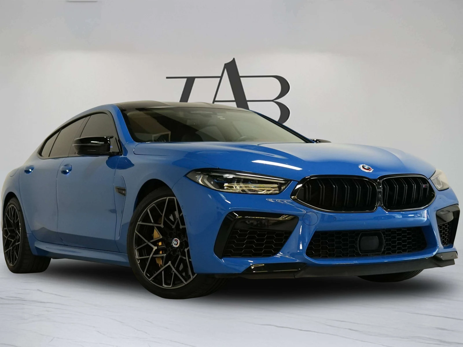2024 BMW M8 Competition Gran Coupé, 2/30