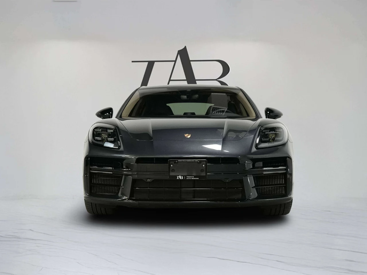 2025 Porsche Panamera 4 E-Hybrid (976), 6/30