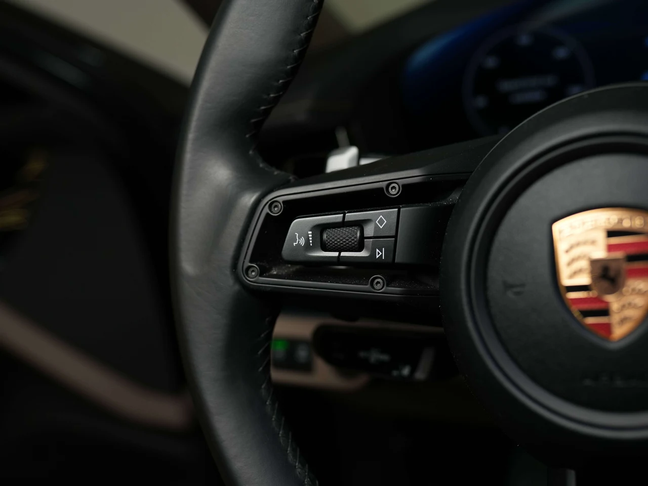 2025 Porsche Panamera 4 E-Hybrid (976), 13/30