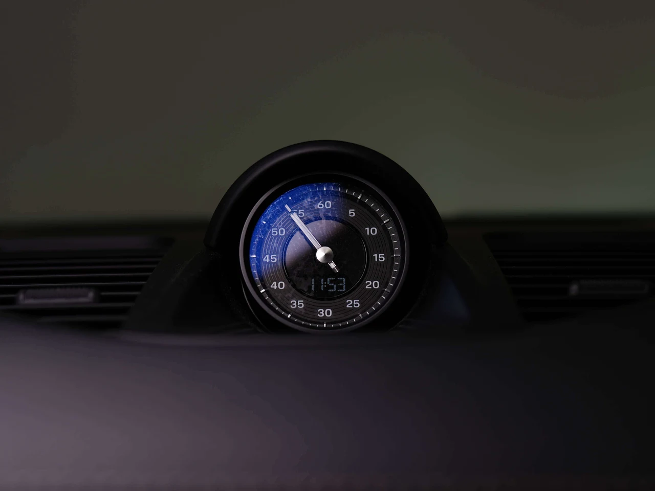 2025 Porsche Panamera 4 E-Hybrid (976), 19/30