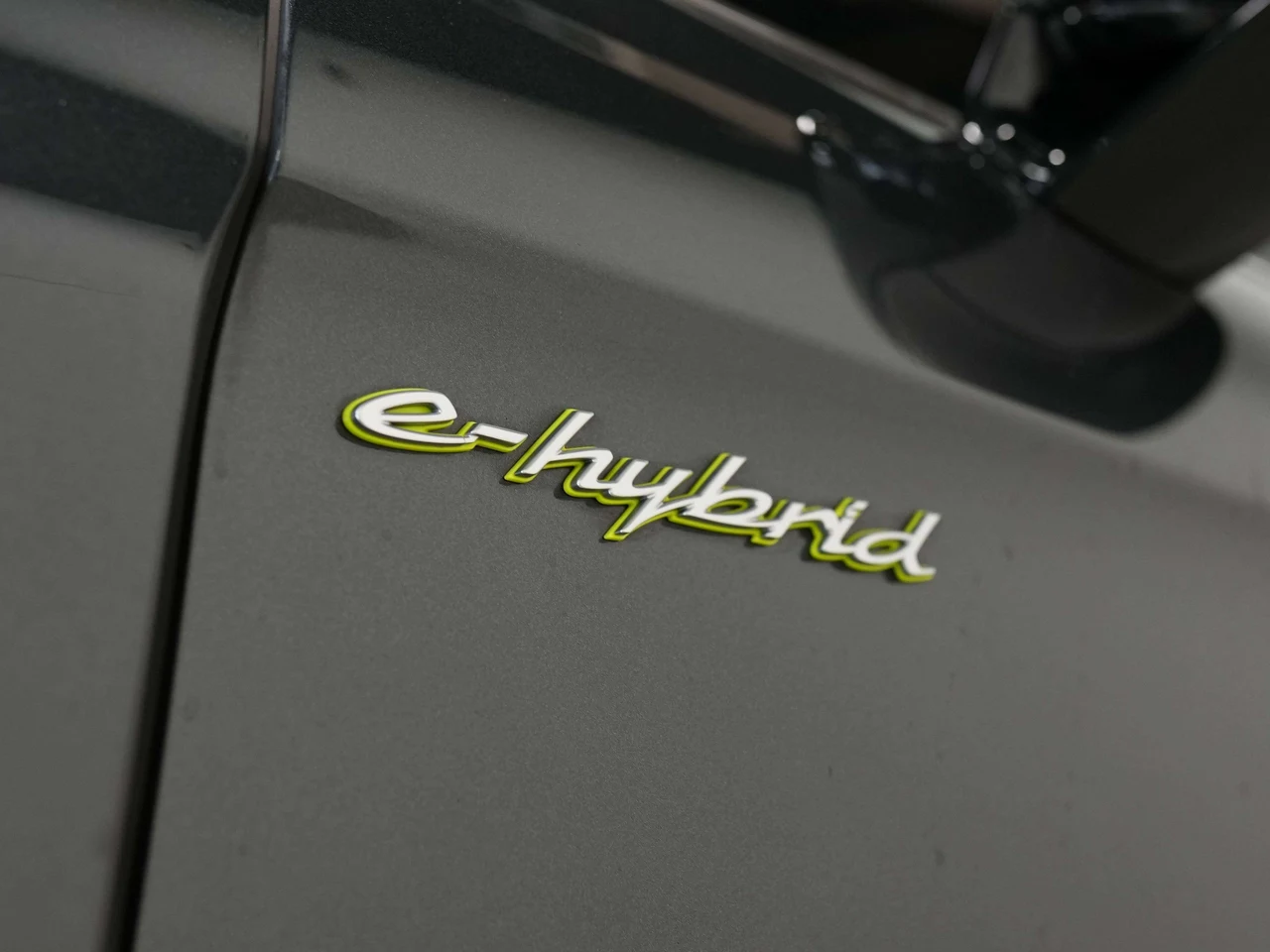 2025 Porsche Panamera 4 E-Hybrid (976), 30/30