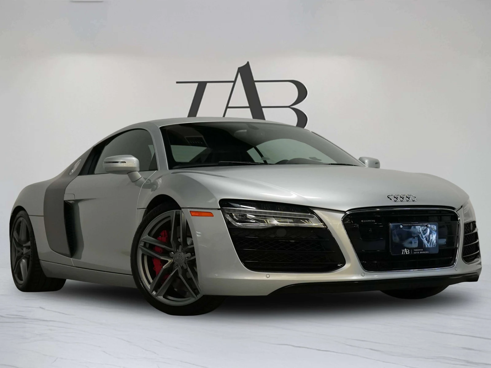 2014 Audi R8 4.2 FSI quattro, 2/26