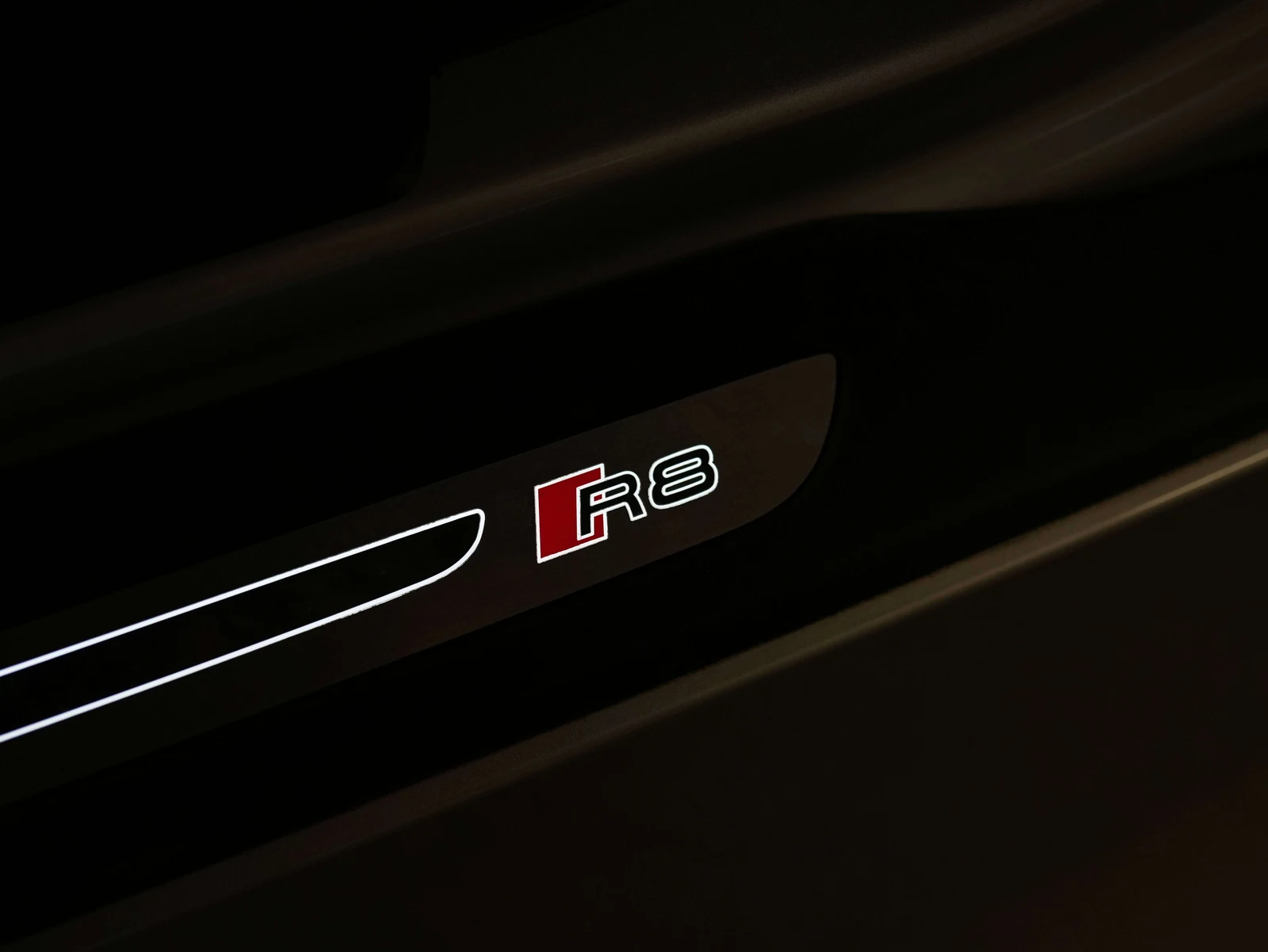 2014 Audi R8 4.2 FSI quattro, 9/26