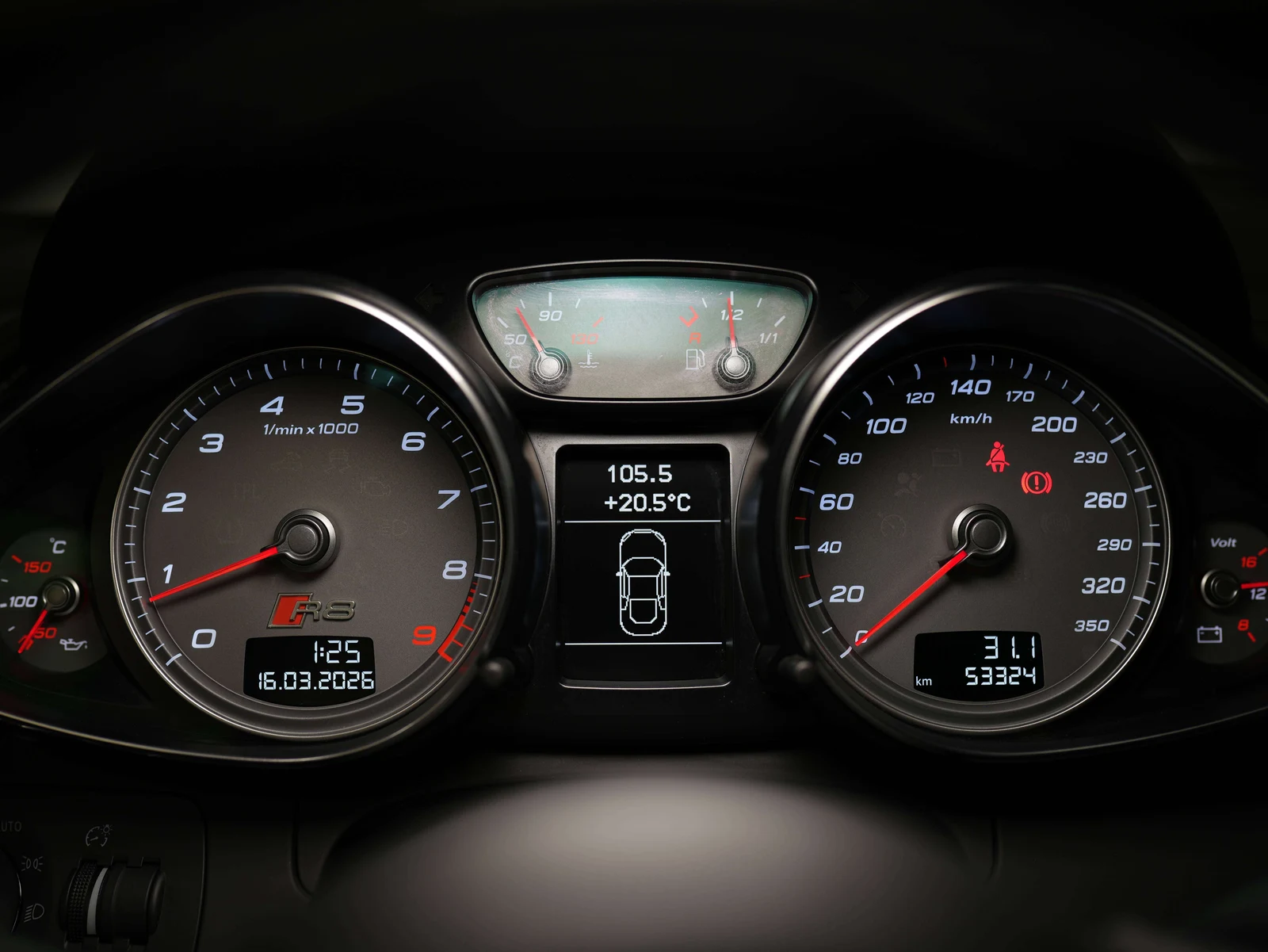 2014 Audi R8 4.2 FSI quattro, 10/26