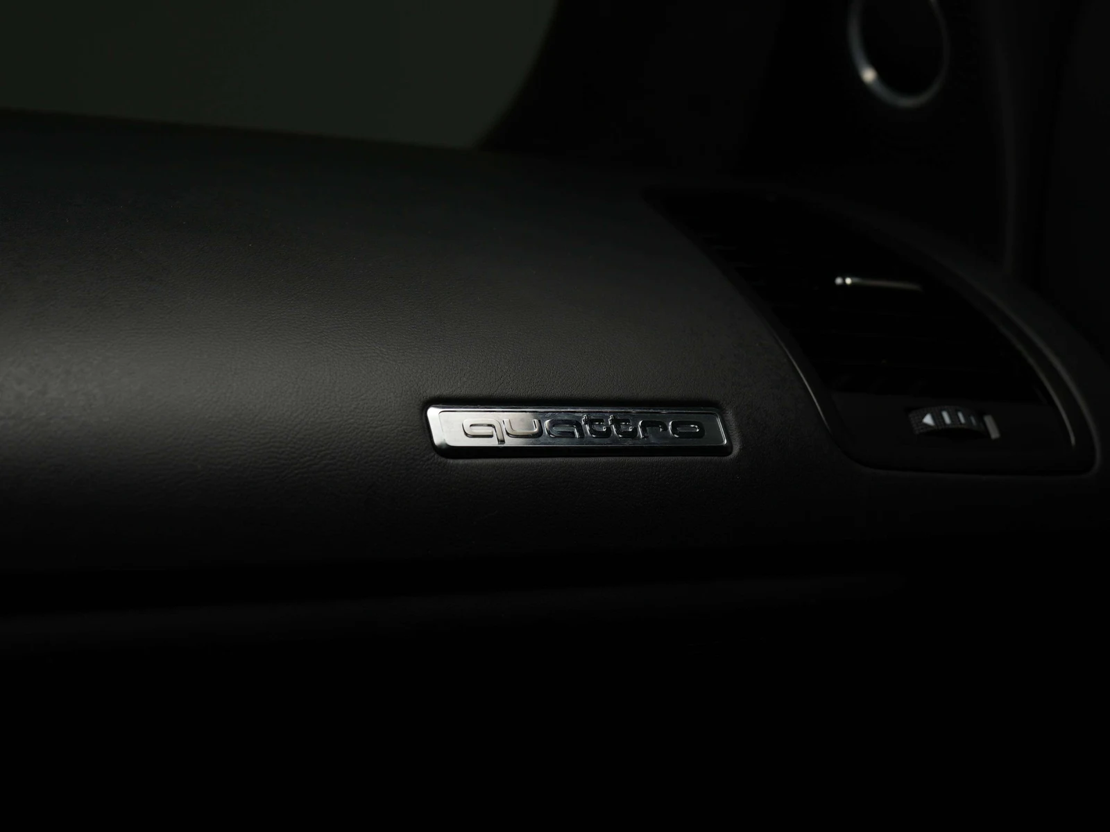 2014 Audi R8 4.2 FSI quattro, 18/26
