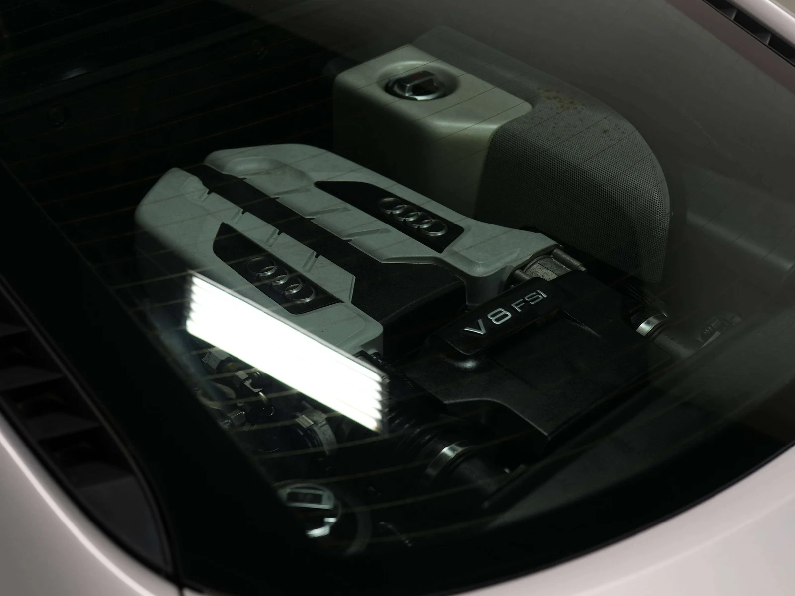 2014 Audi R8 4.2 FSI quattro, 23/26