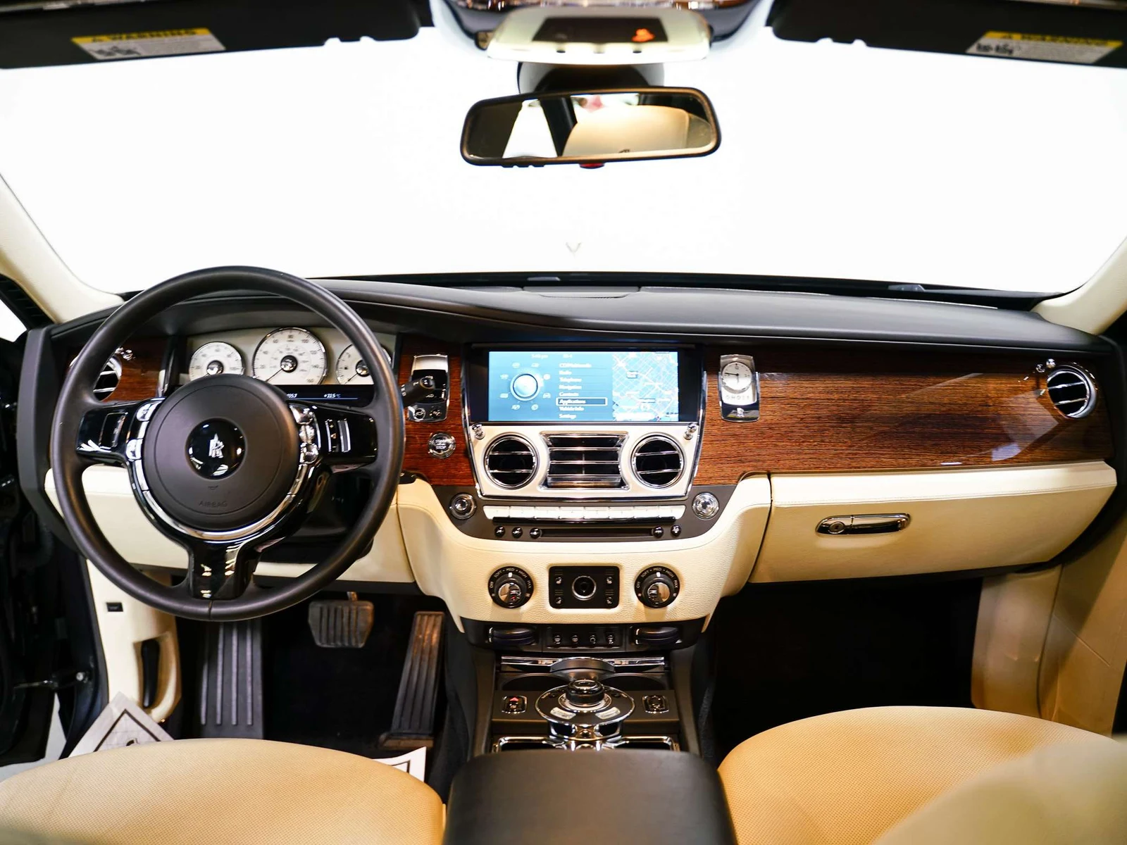 2010 Rolls-Royce Ghost I, 12/30