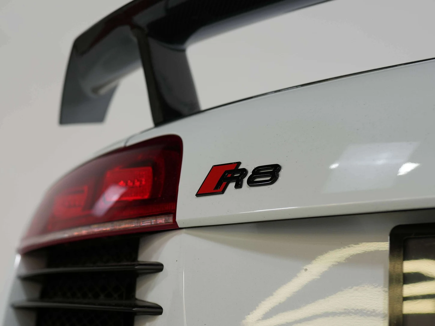 2012 Audi R8 4.2 FSI quattro, 19/26