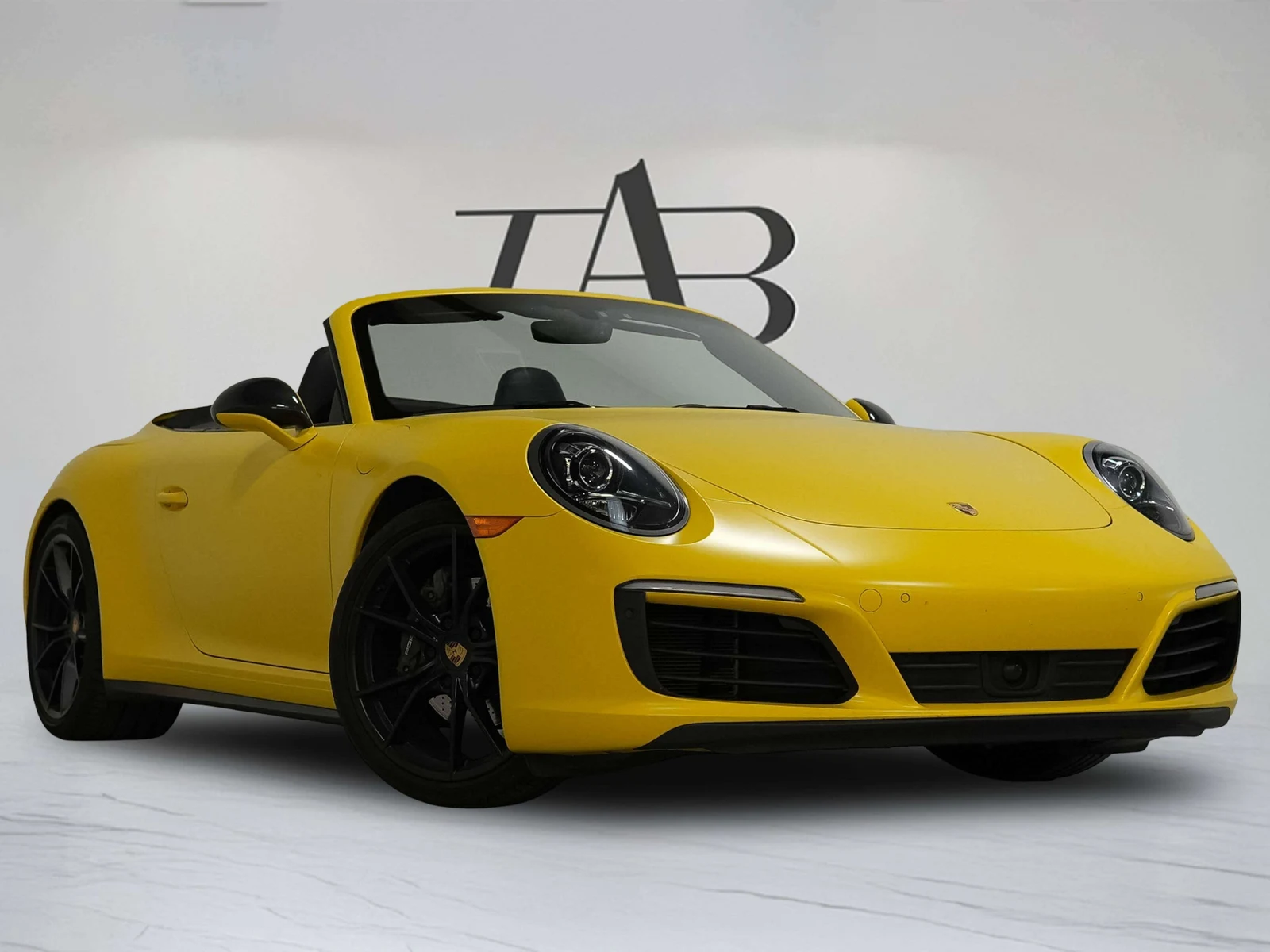 2019 Porsche 911 (991.2) Carrera 4 Cabriolet, 2/23