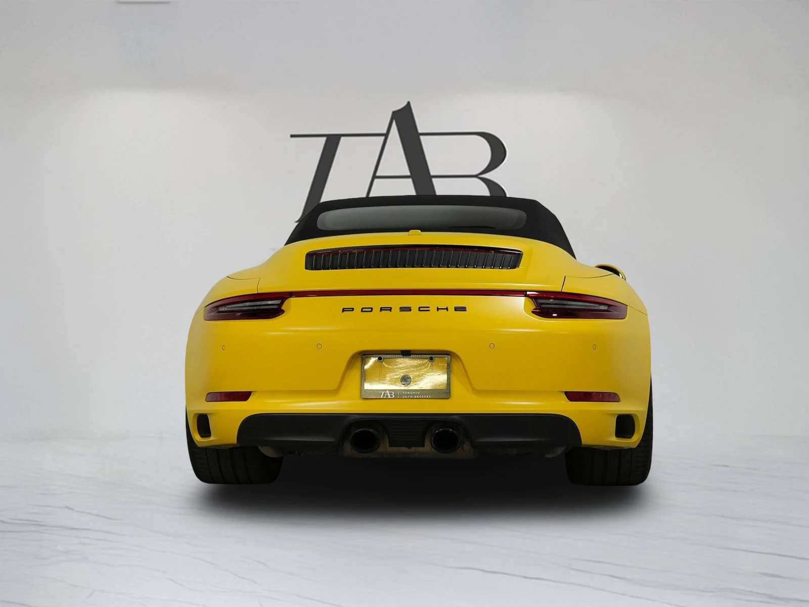 2019 Porsche 911 (991.2) Carrera 4 Cabriolet, 7/23