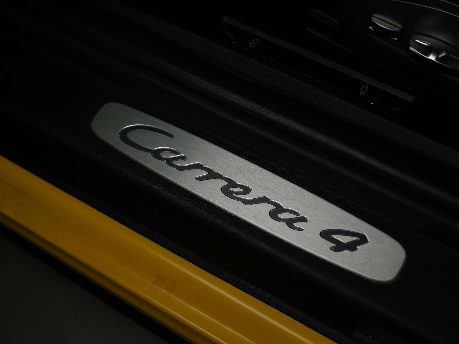 2019 Porsche 911 (991.2) Carrera 4 Cabriolet, 9/23