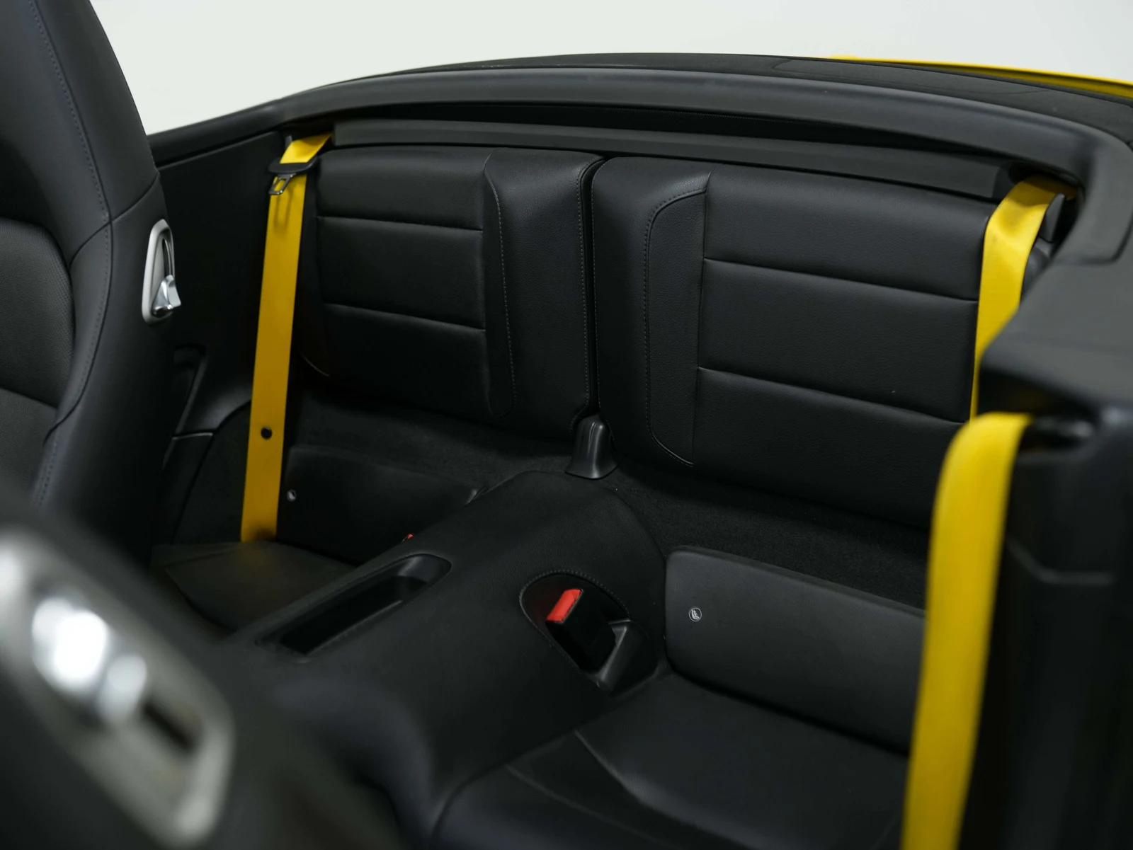 2019 Porsche 911 (991.2) Carrera 4 Cabriolet, 12/23