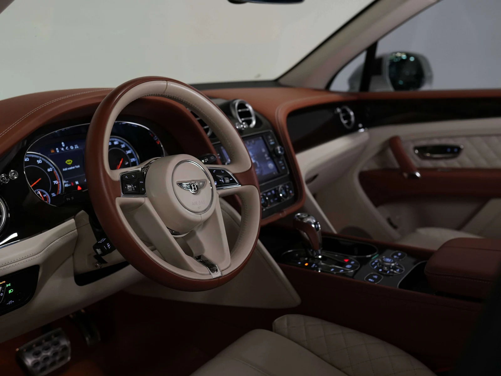 2017 Bentley Bentayga W12, 9/30