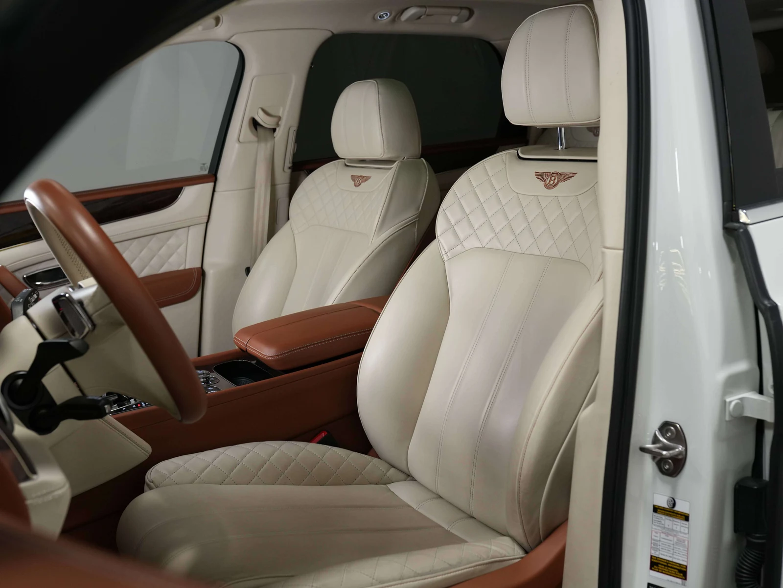 2017 Bentley Bentayga W12, 18/30
