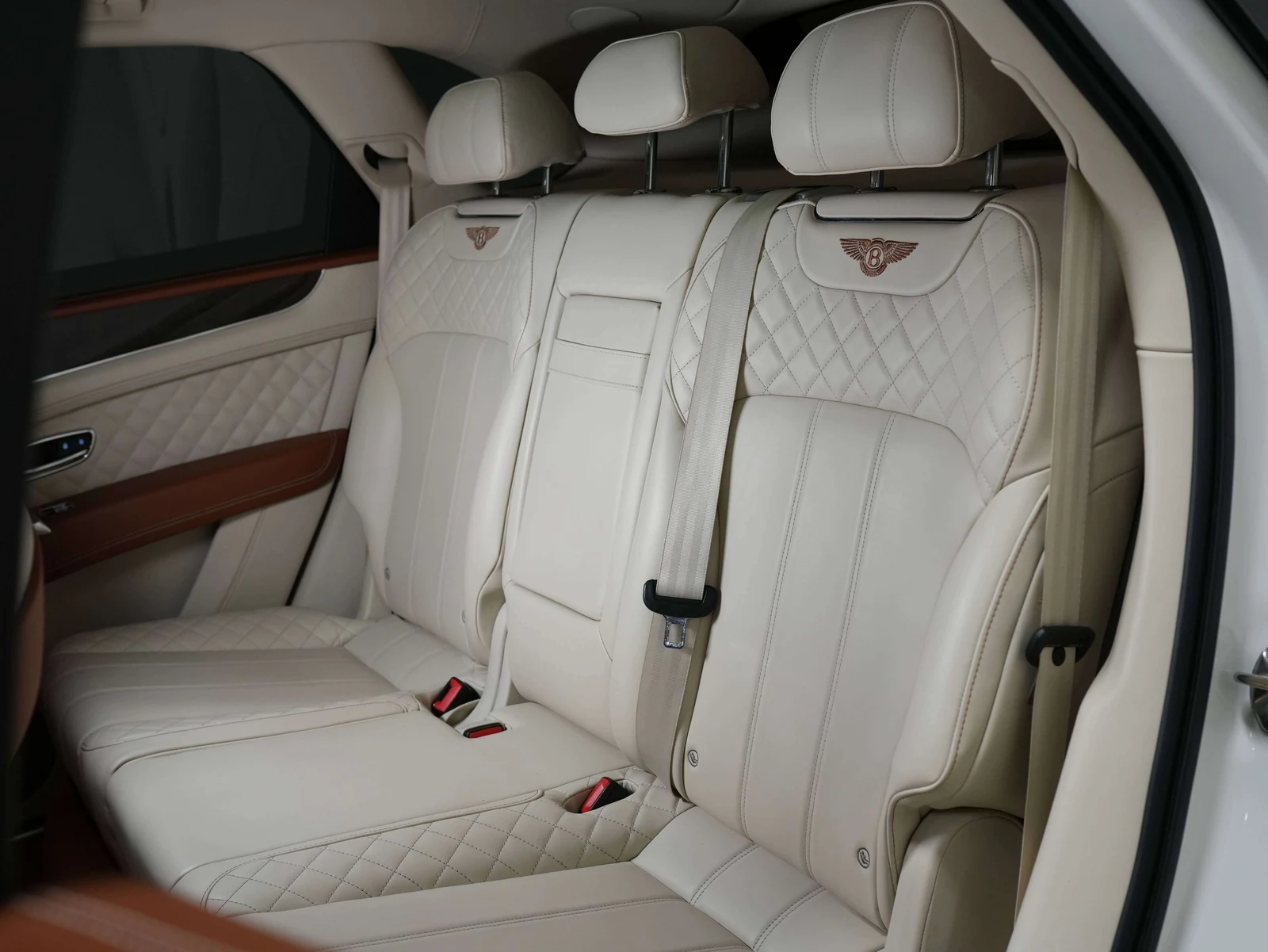 2017 Bentley Bentayga W12, 19/30