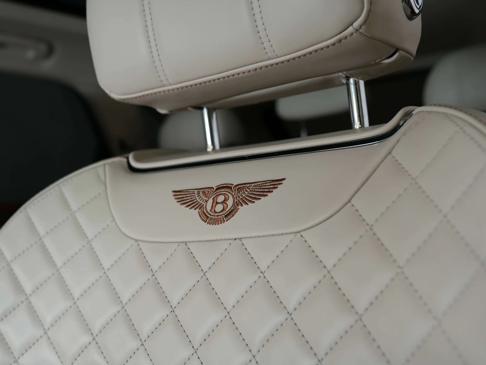 2017 Bentley Bentayga W12, 27/30
