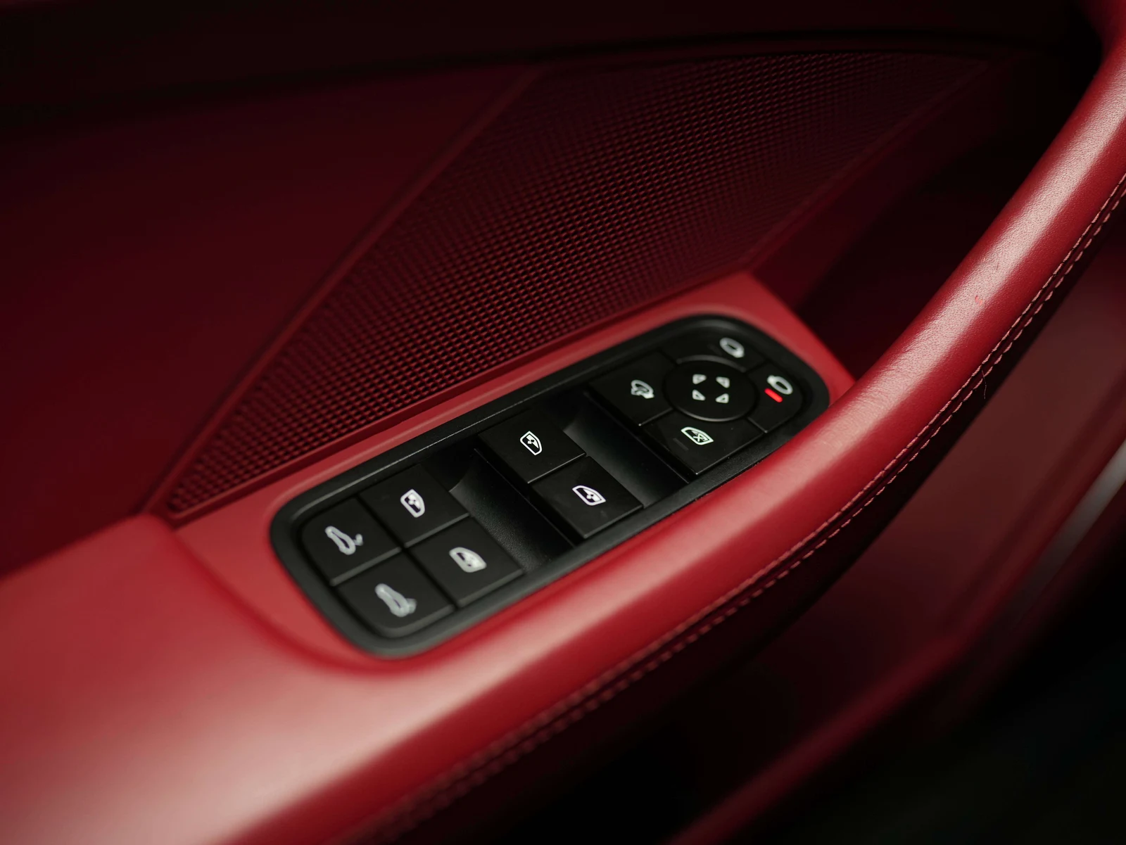 2023 Porsche Panamera 4 (971), 22/30