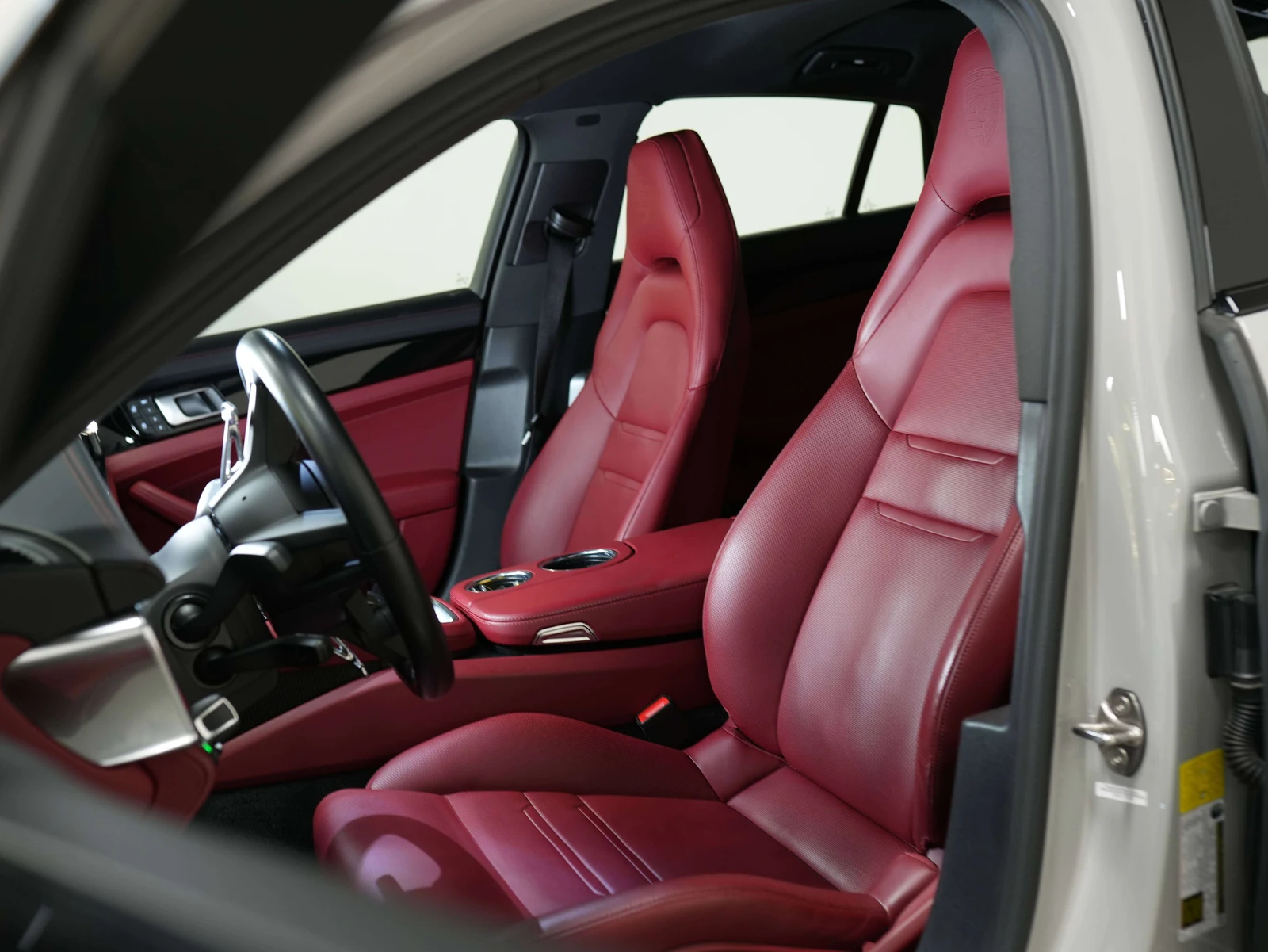2023 Porsche Panamera 4 (971), 23/30