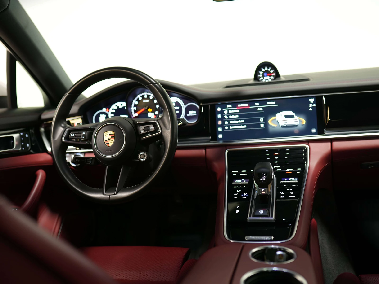 2023 Porsche Panamera 4 (971), 28/30