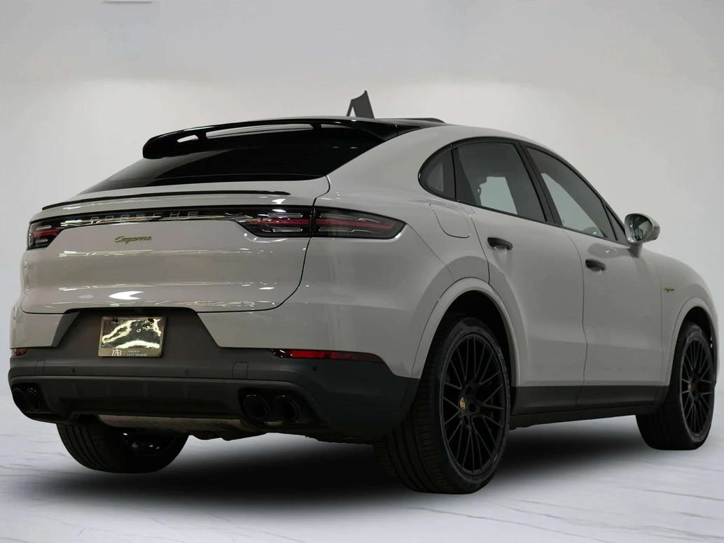 2023 Porsche Cayenne E-Hybrid Platinum Edition (3rd Generation), 4/30