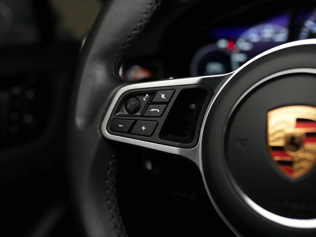 2023 Porsche Cayenne E-Hybrid Platinum Edition (3rd Generation), 20/30