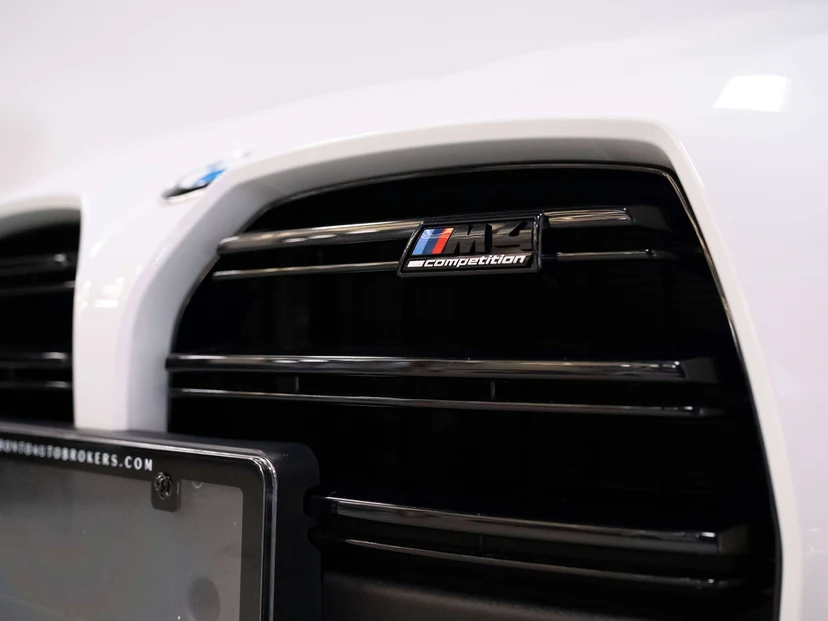 2023 BMW M4 Competition Convertible (G83), 28/29