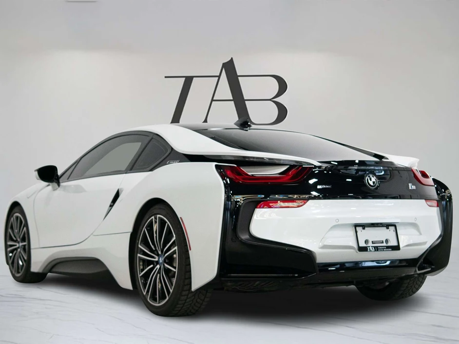 2019 BMW i8, 5/30