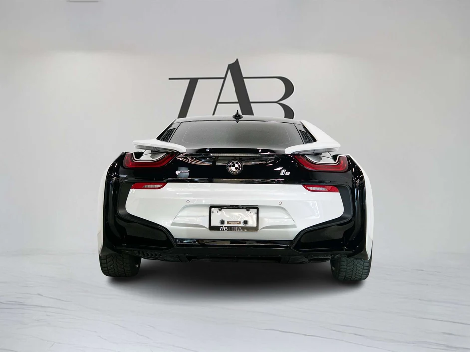 2019 BMW i8, 7/30